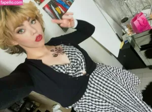 katezoha thumbnail #3487110