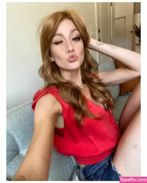 katherine-mcnamara thumbnail #196730