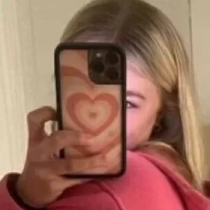 katie-sigmond-9 thumbnail #276747