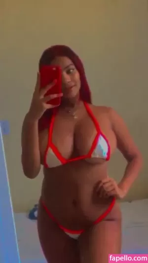 kellygomesl thumbnail #1953495