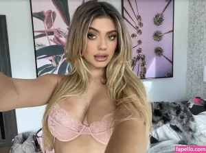 kelsey-calemine-7 thumbnail #107276