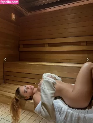 kelsey-calemine-7 thumbnail #107269