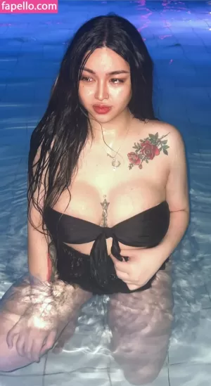 kim-solis thumbnail #1960541