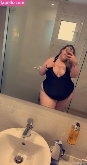 kittypiggy thumbnail #3147309