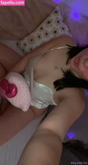 kittyscalling thumbnail #3705857