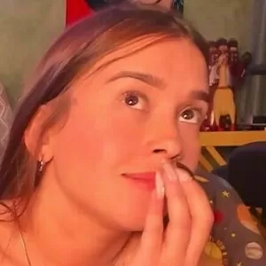 kloe-lamaravilla18 thumbnail #6102292