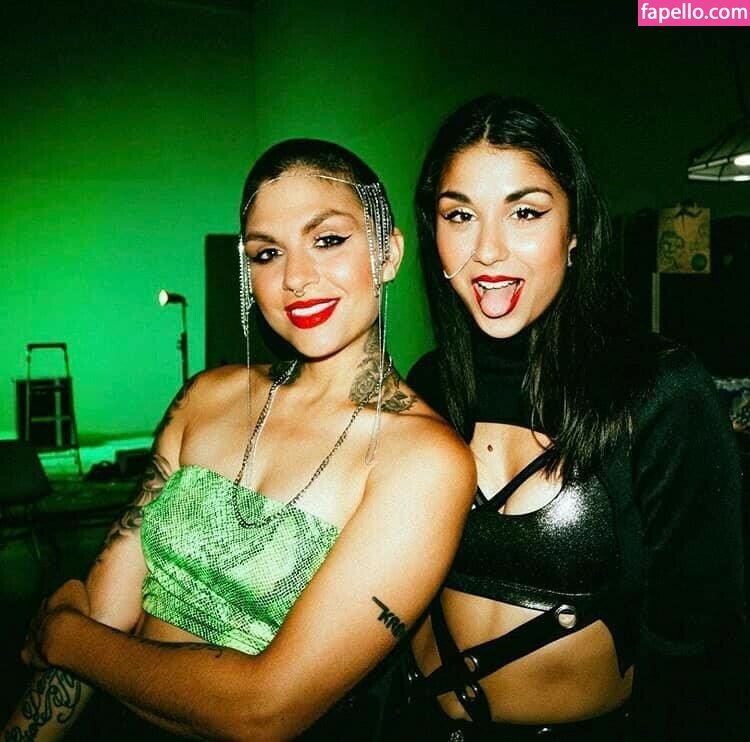 Krewella-3