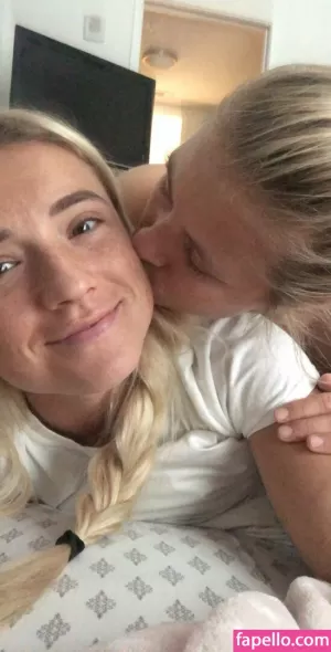kristie-mewis thumbnail #1971979