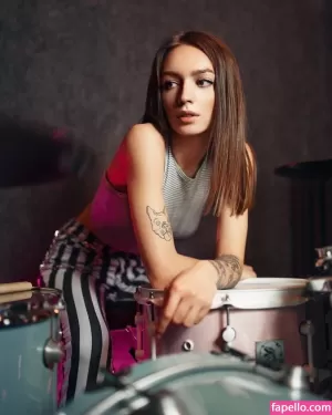 kristina-rybalchenko thumbnail #1972314