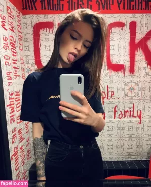 kristina-rybalchenko thumbnail #1972319
