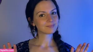 lady-asmr thumbnail #1979653