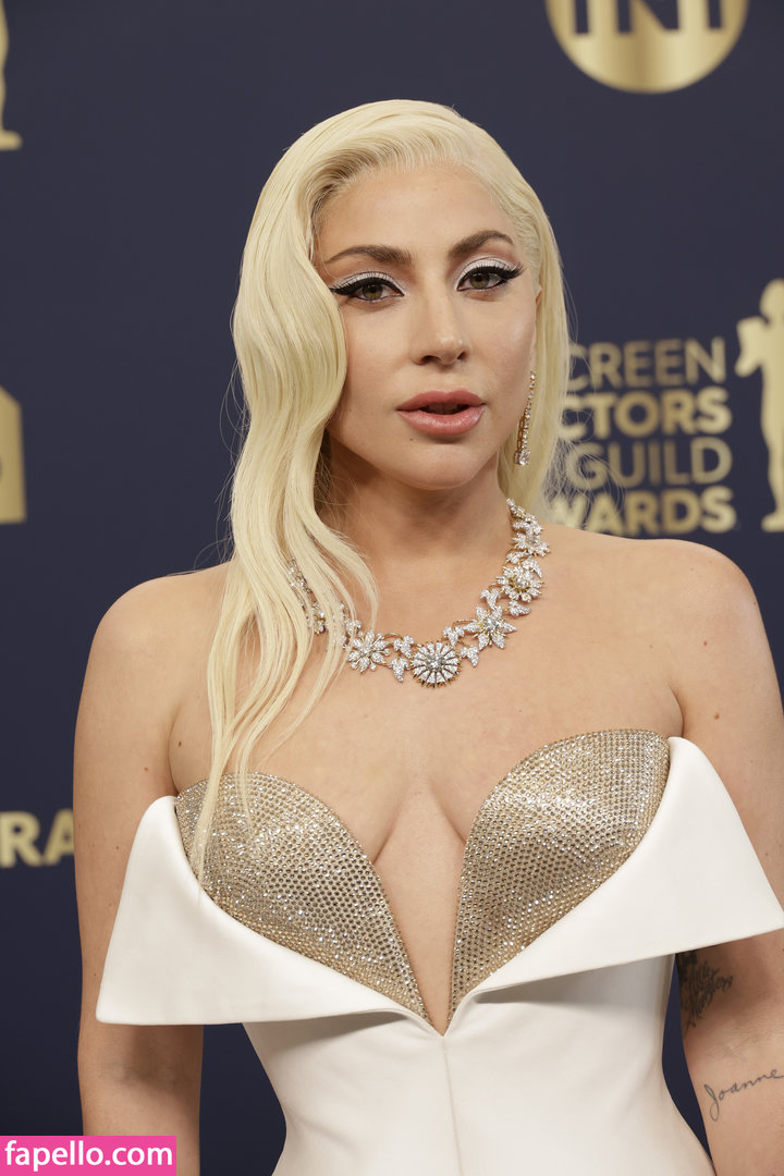 Lady Gaga-3