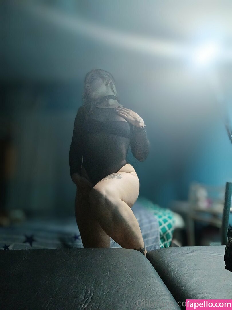 ladyaraa-2