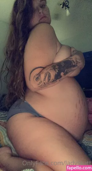 ladyskatt thumbnail #3146424
