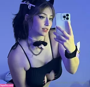 lanaacat thumbnail #3698898
