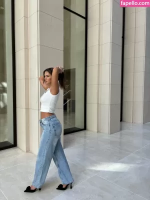 lara-emilia thumbnail #5975554