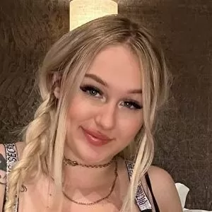 laragibson thumbnail #6057418