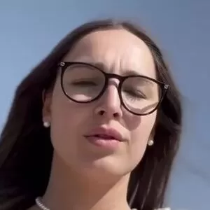 laramarieconrads-1 thumbnail #1985011