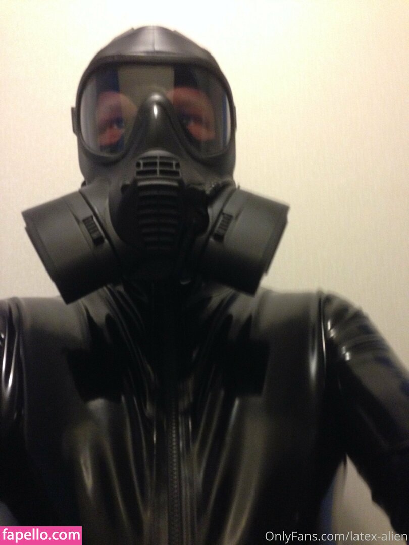 latex-alien-3