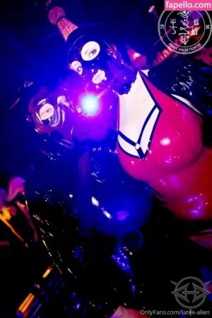 latex-alien thumbnail #3146870