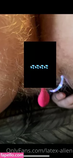 latex-alien thumbnail #3146867