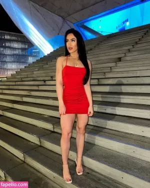 laura-luchtenberg thumbnail #3957541