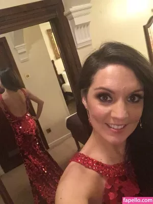 laura-tobin thumbnail #1987074