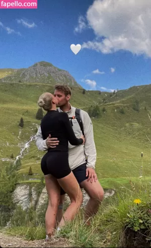 laura-vtsch thumbnail #6038041