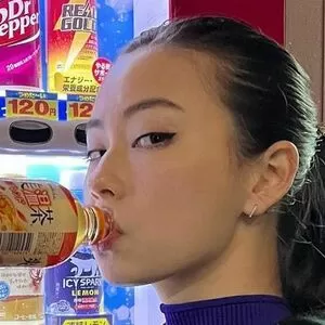 lauren-tsai thumbnail #1989114