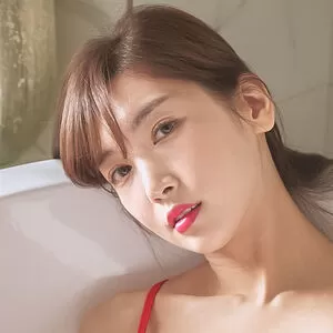 lee-haein-leezy thumbnail #1992901