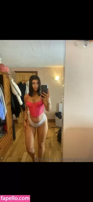 leigh-munro thumbnail #5142197