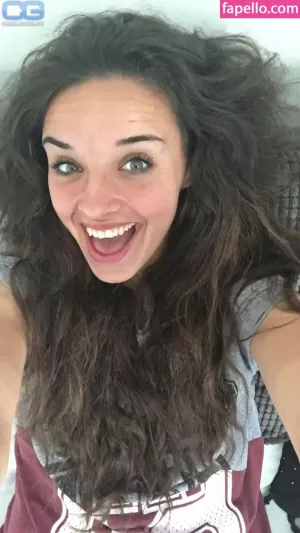 leigh-nicol thumbnail #6082074