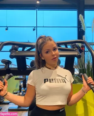 lena-gross thumbnail #1994498