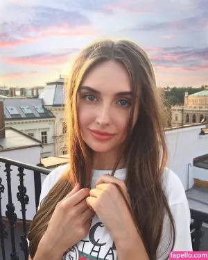 lena-reif thumbnail #1994908