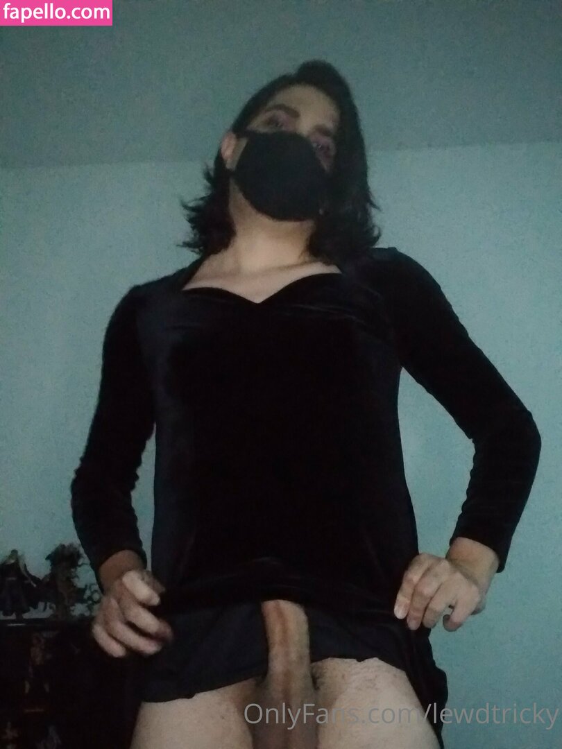 lewdtricky-2