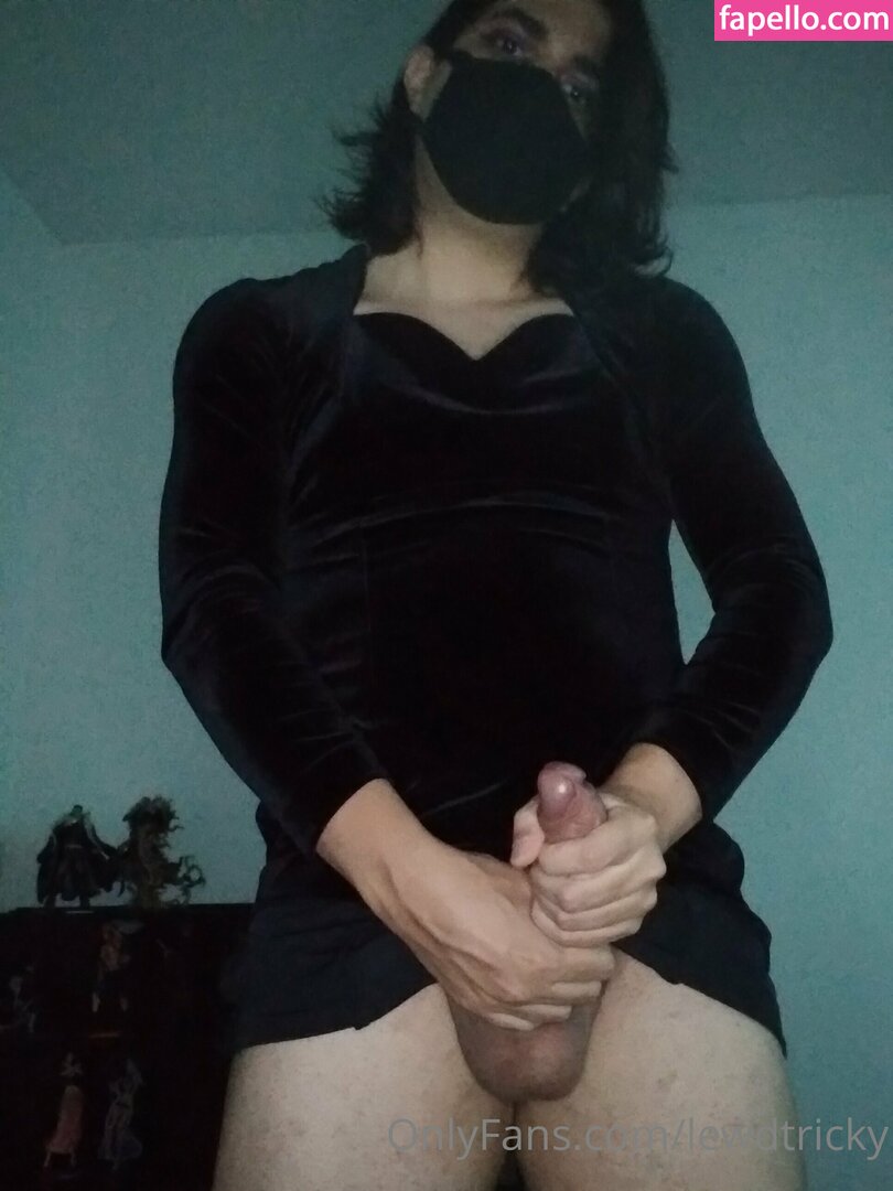 lewdtricky-1