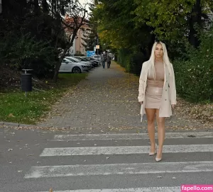 lexas-dressing-room thumbnail #3890694