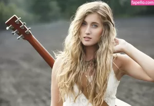 lexi-tucker thumbnail #6081003