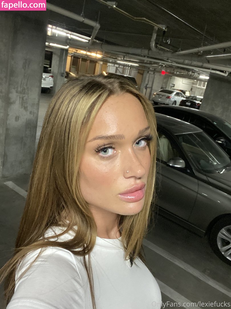 Lexiefucks-3