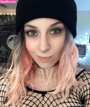 lexiveefree thumbnail #3130175