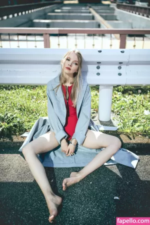lili-johansson thumbnail #5523720