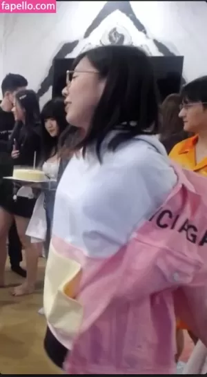 lilypichu thumbnail #478213