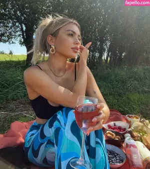 linabmn thumbnail #2009089