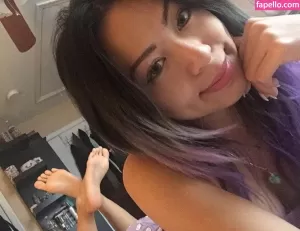 lindabooxo thumbnail #2009859