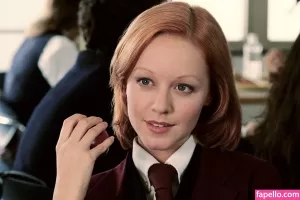 lindy-booth thumbnail #2011138
