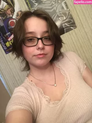 liv-lovelace thumbnail #3636919