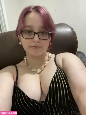 liv-lovelace thumbnail #3636910