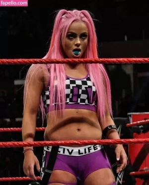 liv-morgan thumbnail #365920