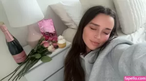 livshappyhour thumbnail #6158984