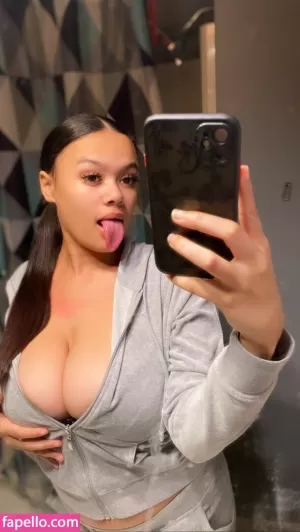 liyah-marie thumbnail #3430556